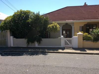 Cottage For Sale in University Estate, Cape Town