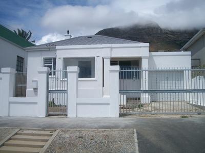 House For Rent in University Estate, Cape Town