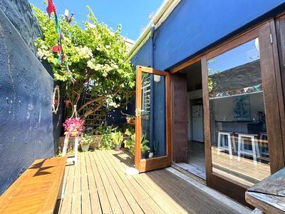 House For Sale in Woodstock Upper, Cape Town