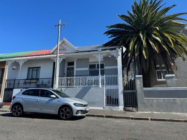 Property For Sale in Walmer Estate, Cape Town